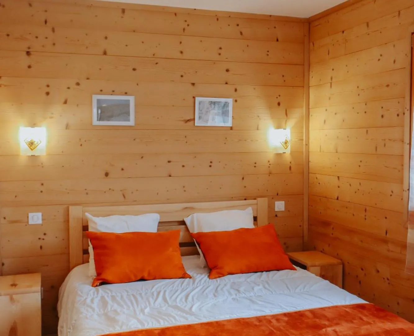 Chalet Les Hellebores Fontcouverte-la-Toussuire Апартаменты