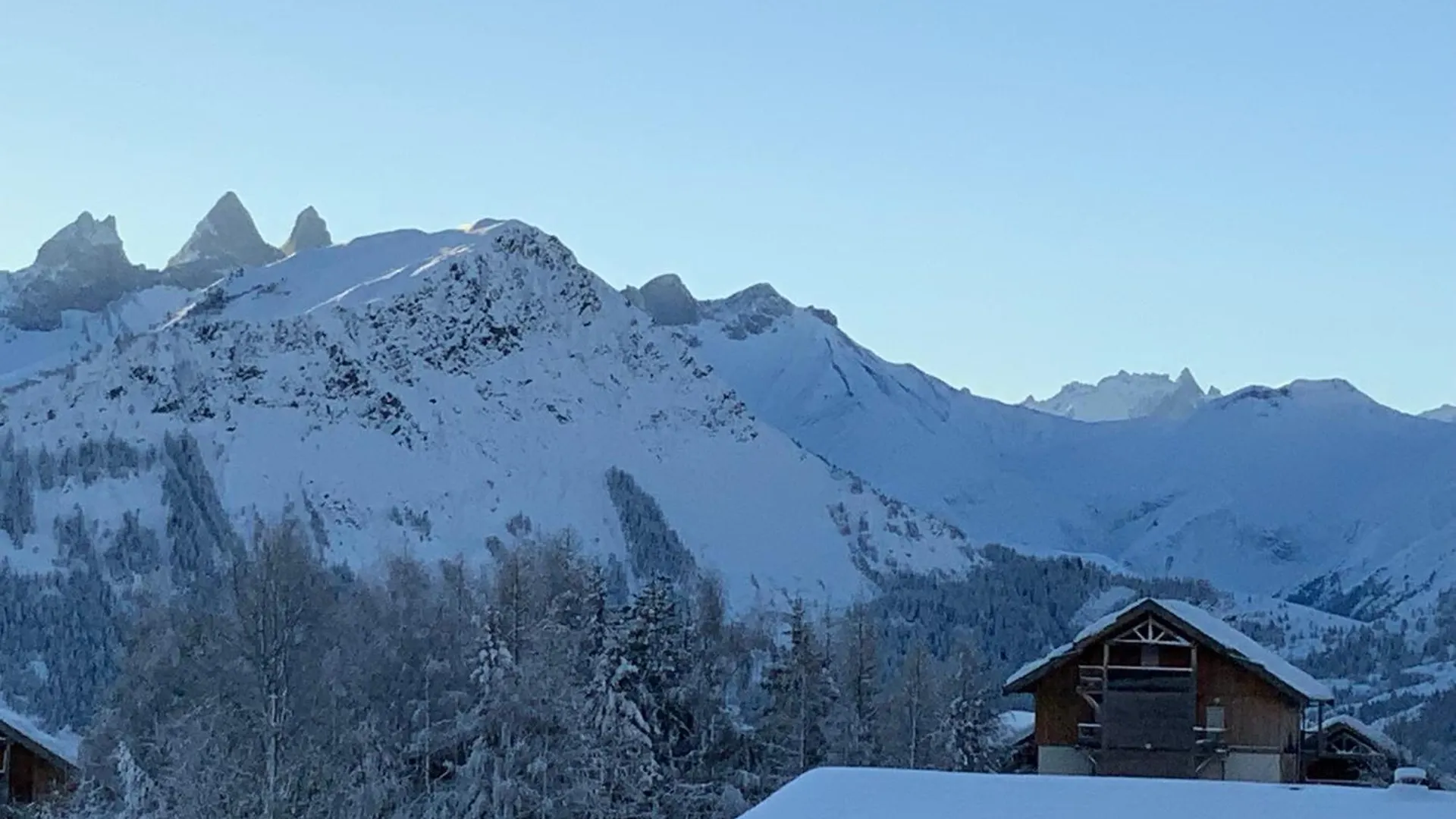 Chalet Les Hellebores Fontcouverte-la-Toussuire Apartment